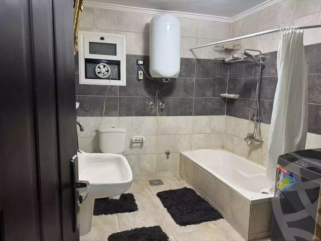 https://aqarmap.com.eg/en/listing/5798719-for-sale-cairo-ain-shams-ahmed-esmat-st