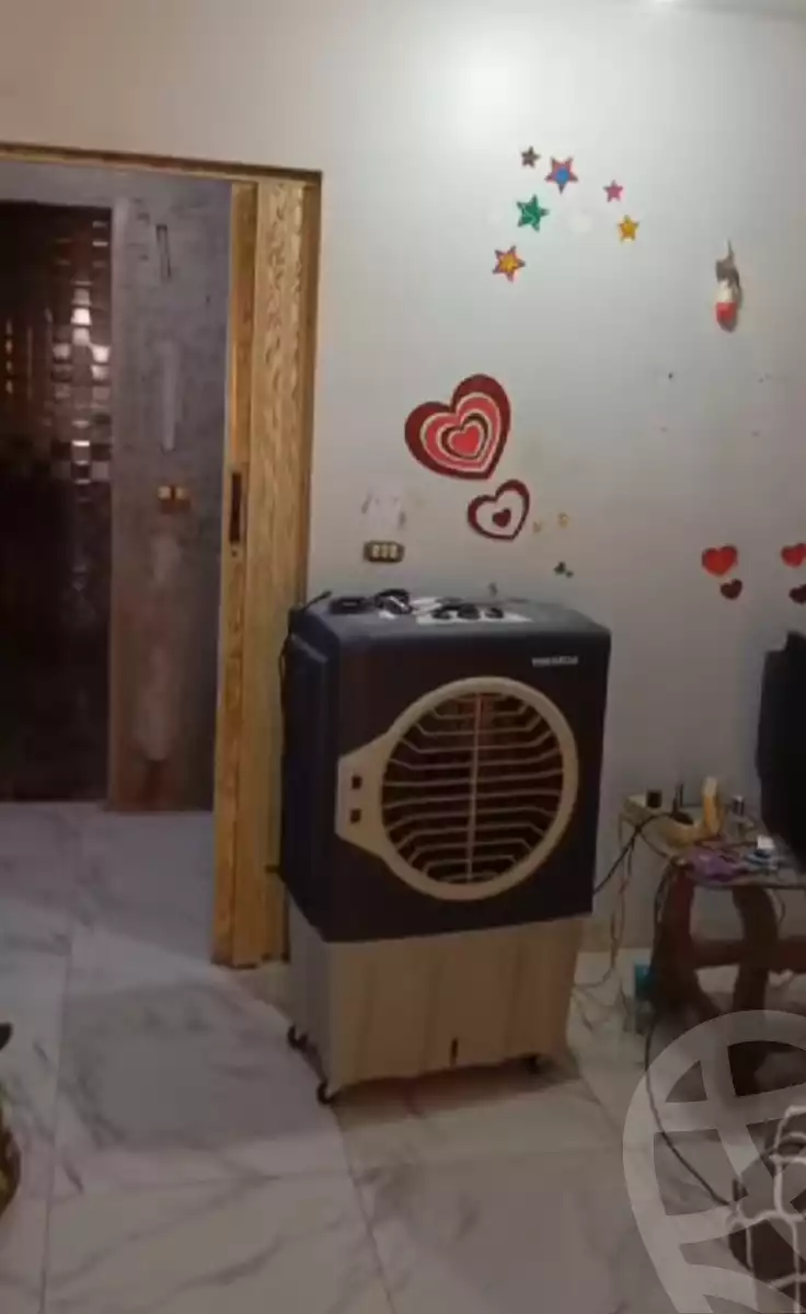 https://aqarmap.com.eg/en/listing/5799231-for-sale-cairo-helwan-kwrnysh-hlwn