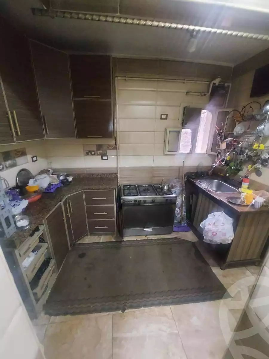 https://aqarmap.com.eg/en/listing/5799300-for-sale-cairo-helwan-helwan-el-sharkeya-zaki-hawas-st