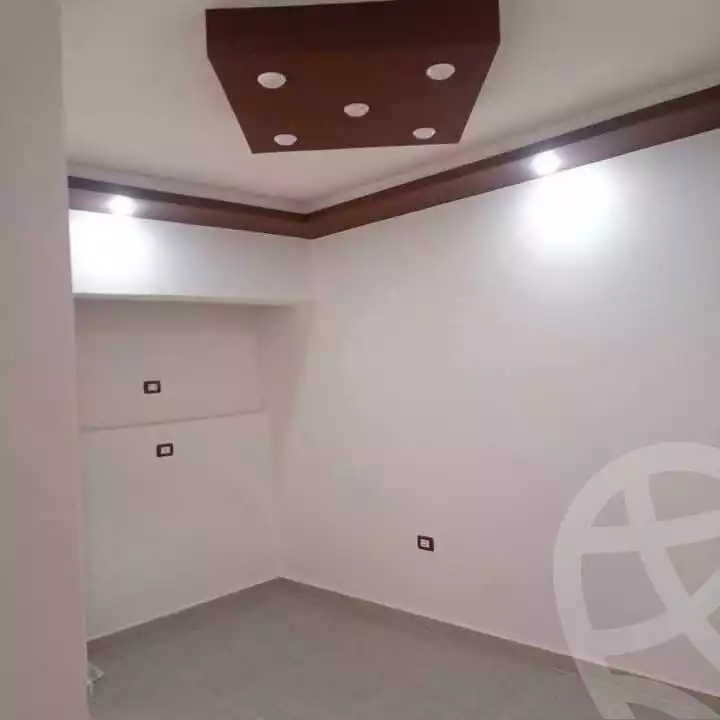 https://aqarmap.com.eg/en/listing/5800035-for-sale-alexandria-l-jmy-lbytsh-shahr-al-assal-st