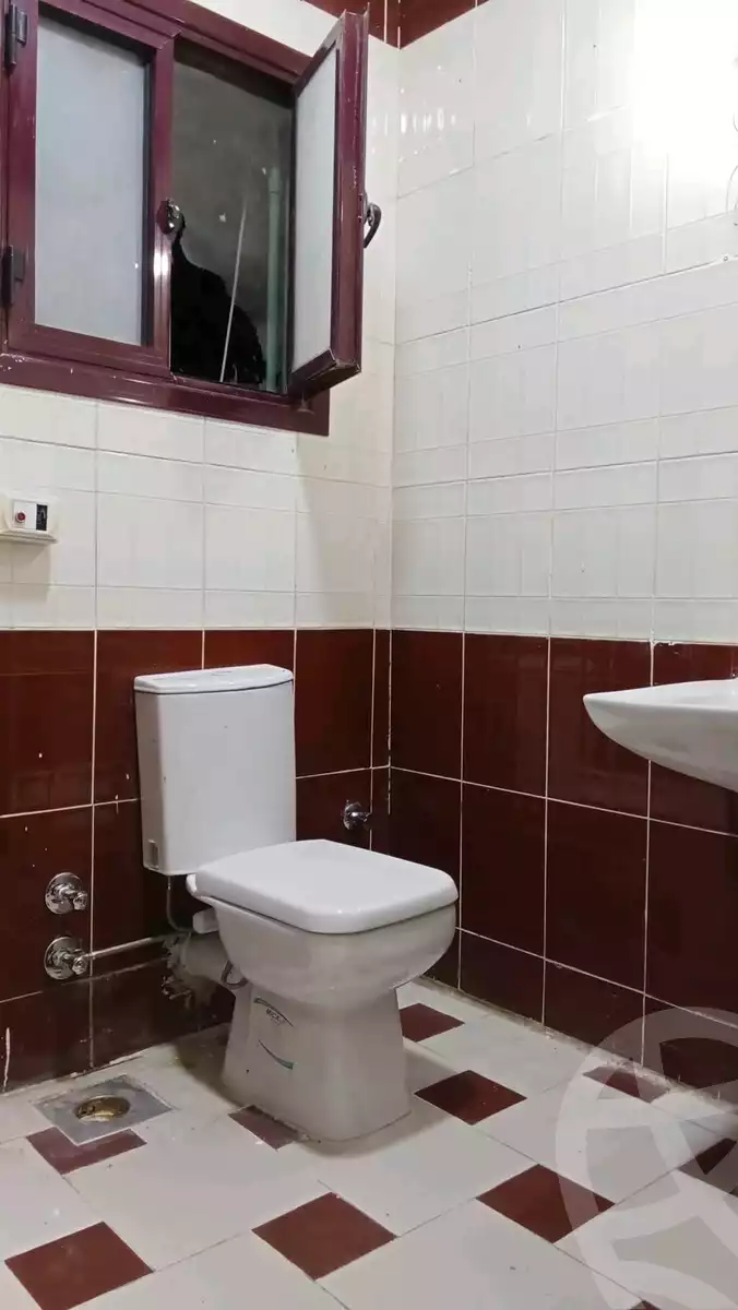 https://aqarmap.com.eg/en/listing/5800337-for-sale-alexandria-l-jmy-lbytsh-shahr-al-assal-st