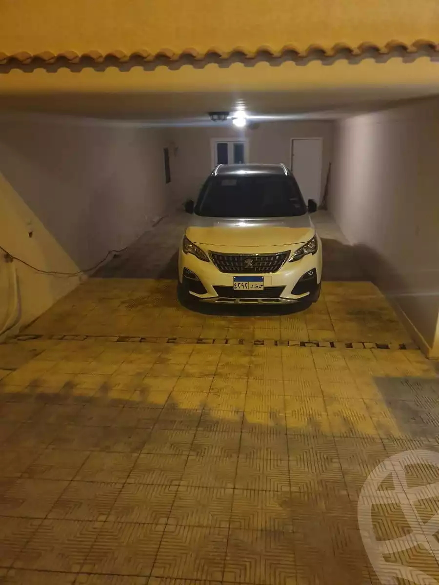 https://aqarmap.com.eg/en/listing/5800985-for-sale-alexandria-l-jmy-lbytsh-el-hanafeya-st