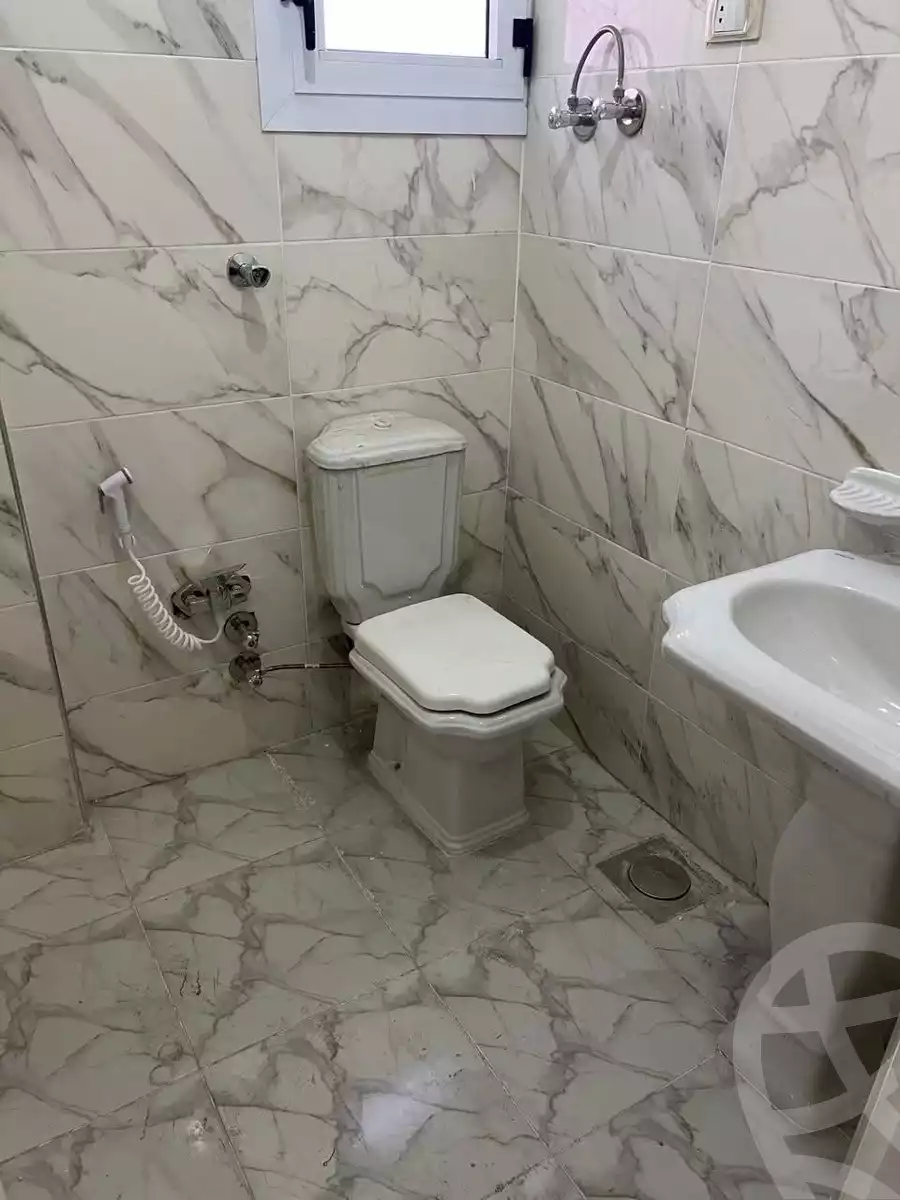 https://aqarmap.com.eg/en/listing/5802393-for-sale-alexandria-el-wardiyan