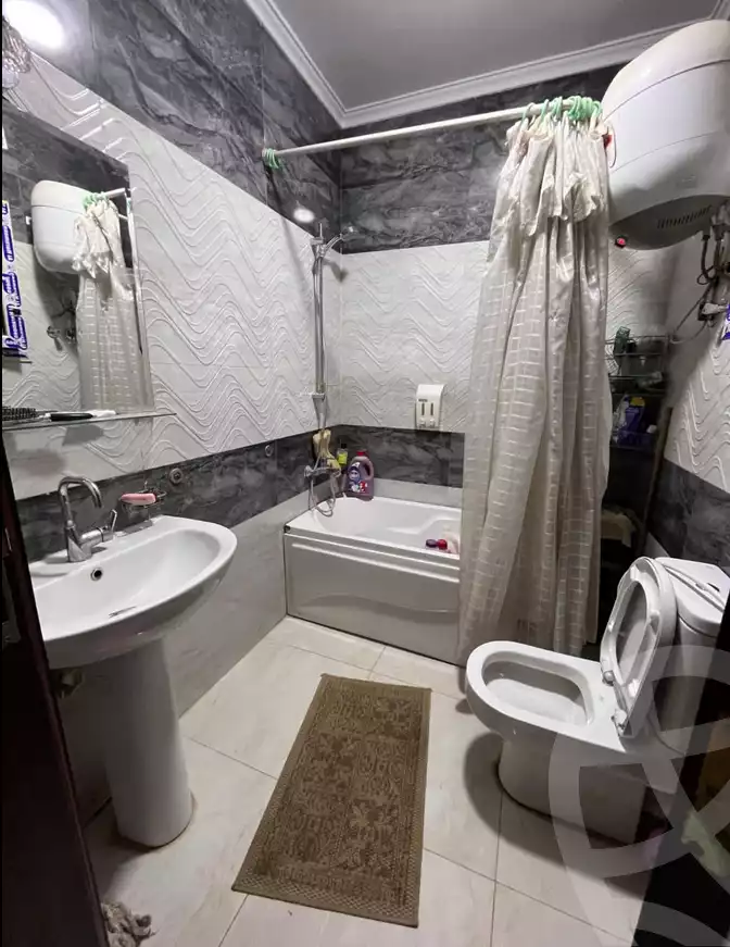 https://aqarmap.com.eg/en/listing/5802464-for-sale-cairo-mokattam-lhdb-l-ly-shareaa-9