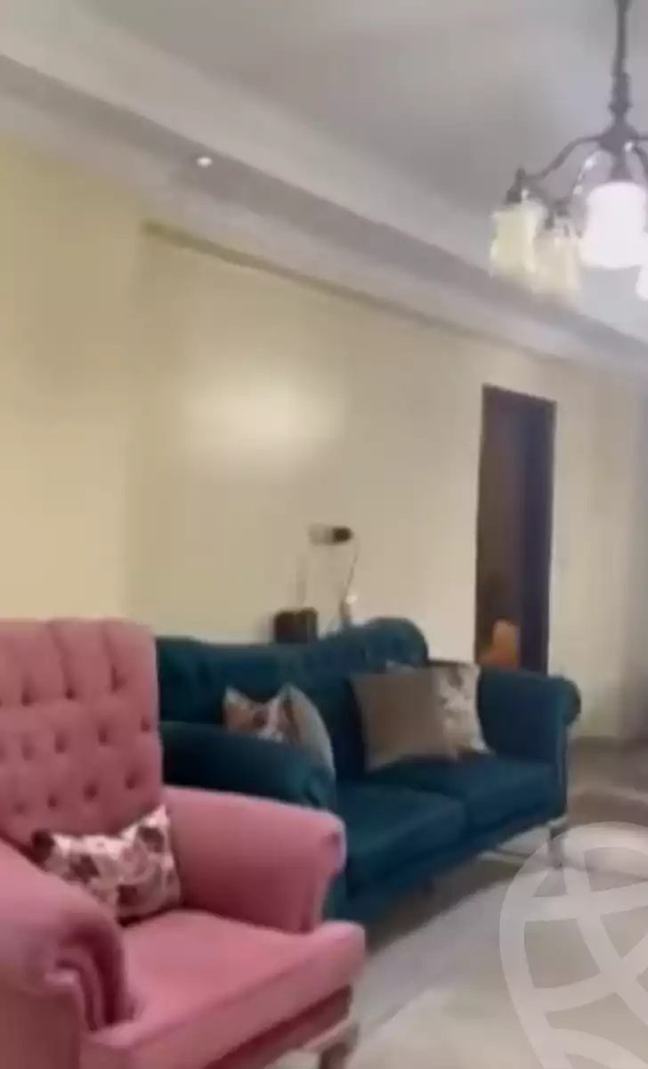 https://aqarmap.com.eg/en/listing/5802605-for-sale-cairo-helwan-hadayek-helwan-nile-corniche-st