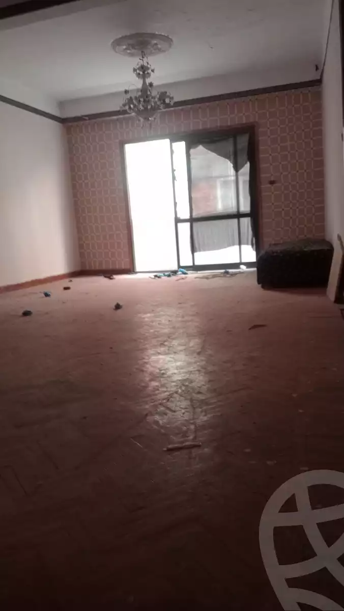 https://aqarmap.com.eg/ar/listing/5802635-for-sale-alexandria-l-jmy-lbytsh-el-hanafeya-st