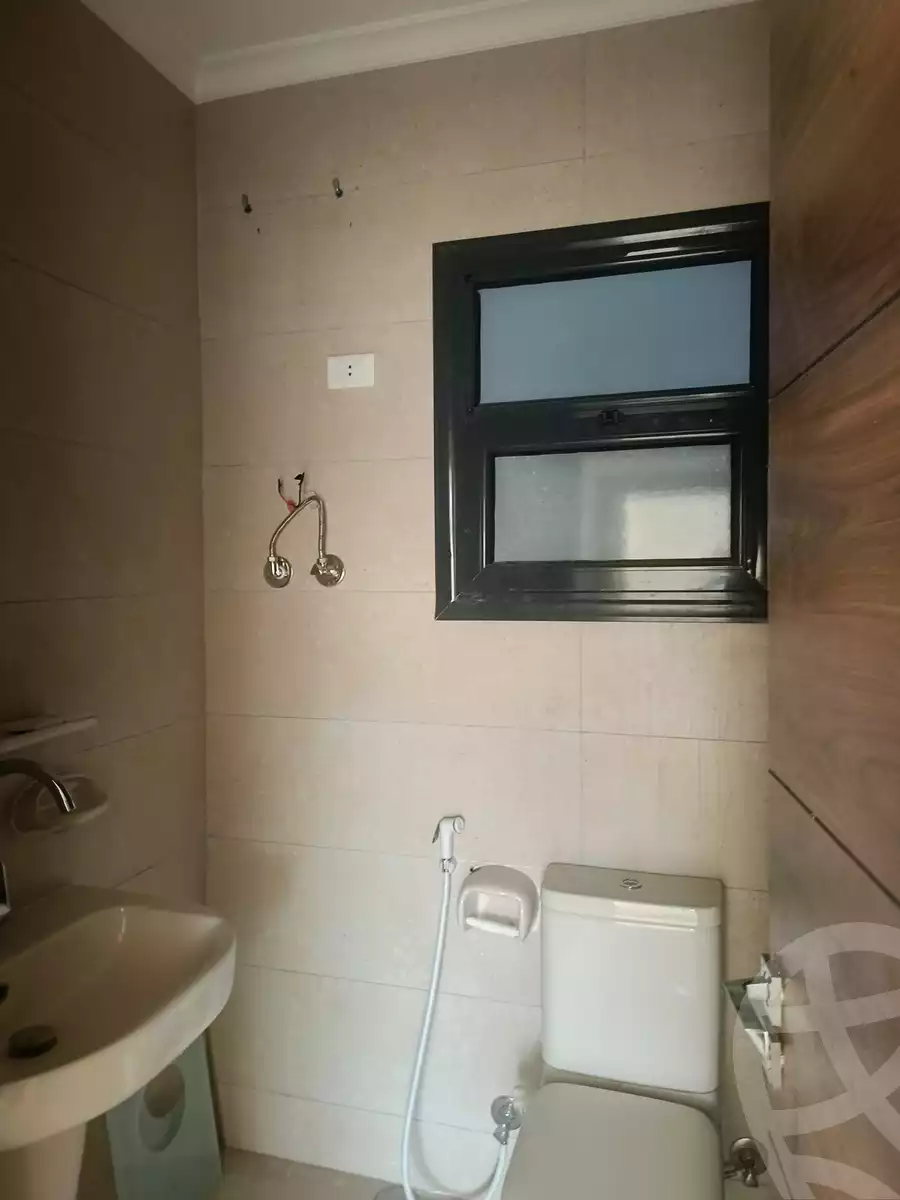 https://aqarmap.com.eg/ar/listing/5802884-for-rent-cairo-mokattam-lhdb-l-ly