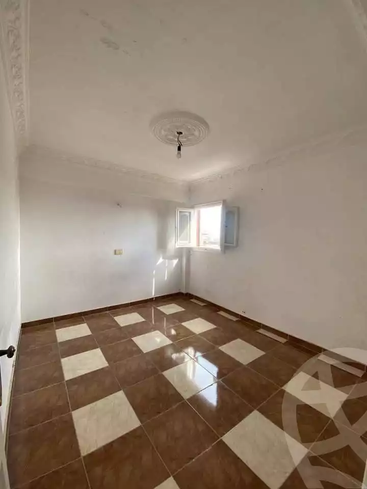 https://aqarmap.com.eg/ar/listing/5804371-for-sale-alexandria-l-jmy-lbytsh-el-zohour-st