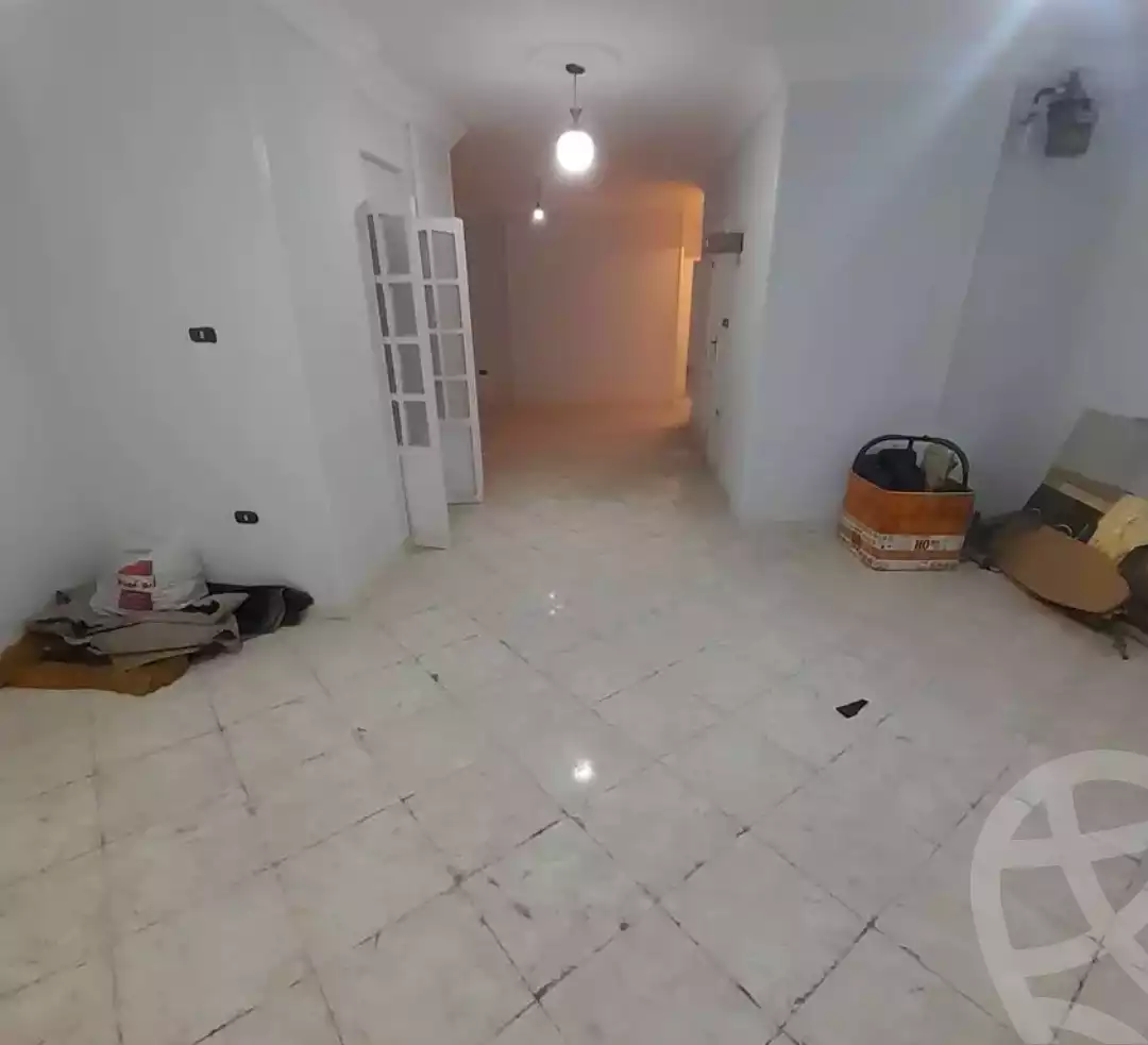 https://aqarmap.com.eg/ar/listing/5804412-for-sale-alexandria-zezenia-ibrahim-el-attar-st