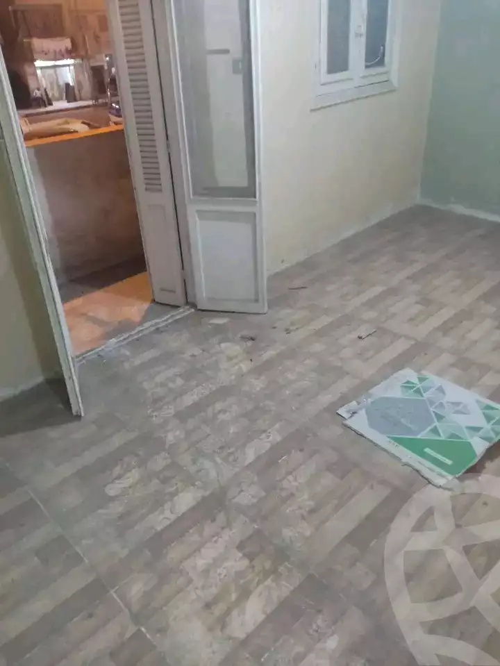 https://aqarmap.com.eg/ar/listing/5803686-for-rent-alexandria-lsywf-al-saaeh-sq