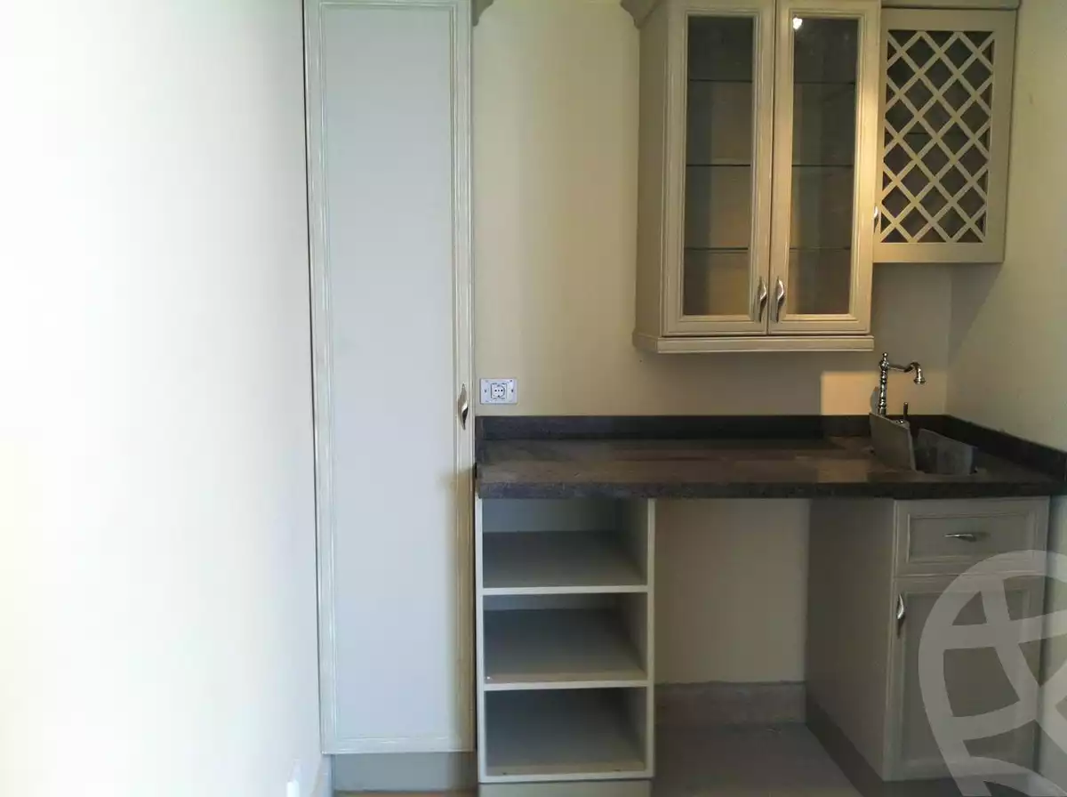https://aqarmap.com.eg/ar/listing/5804764-for-rent-cairo-el-sheikh-zayed-city-compounds-kmbwnd-ljry-swdyk