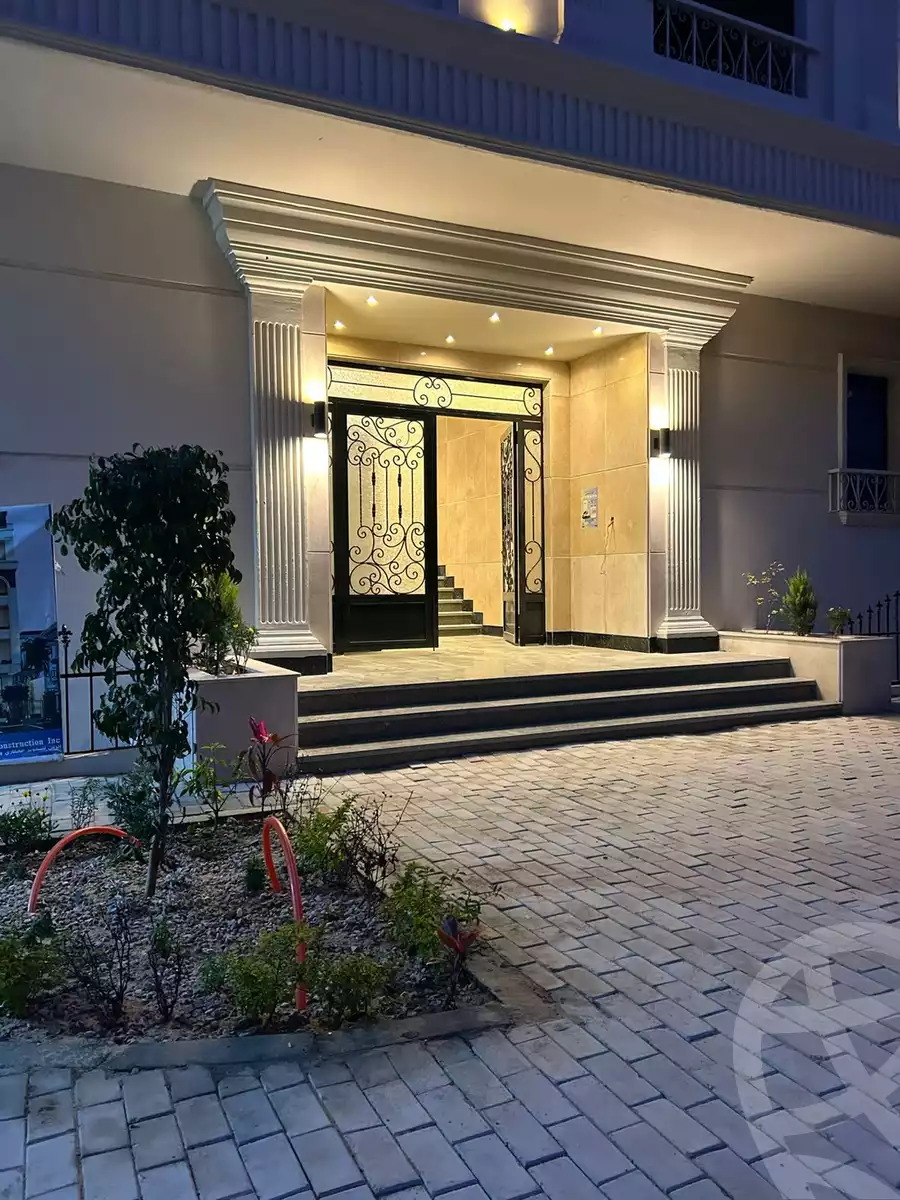 https://aqarmap.com.eg/ar/listing/5805412-for-sale-cairo-mokattam-el-hadabah-el-wosta-7th-zone-abu-bakr-elsedeek-st