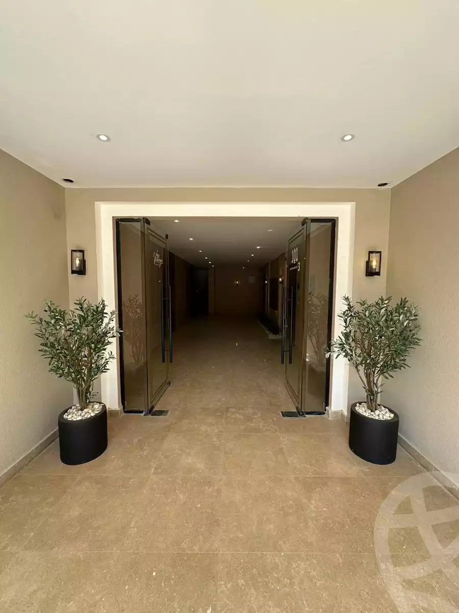 https://aqarmap.com.eg/en/listing/5805439-for-sale-cairo-el-sheikh-zayed-city-compounds-kmbwnd-fyldj-wyst-dr-llttwyr