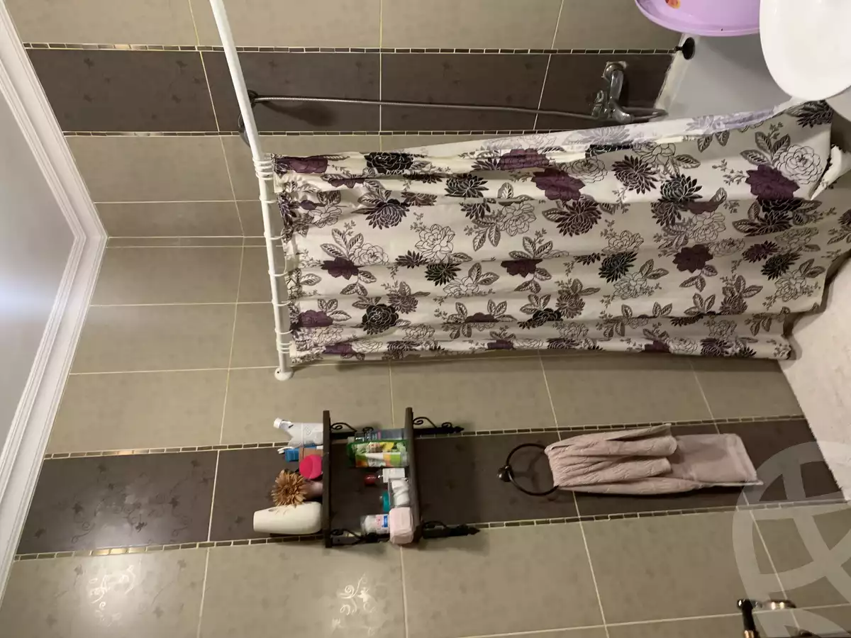 https://aqarmap.com.eg/en/listing/5806127-for-sale-cairo-mokattam-el-hadabah-el-wosta-rd-lmbhth