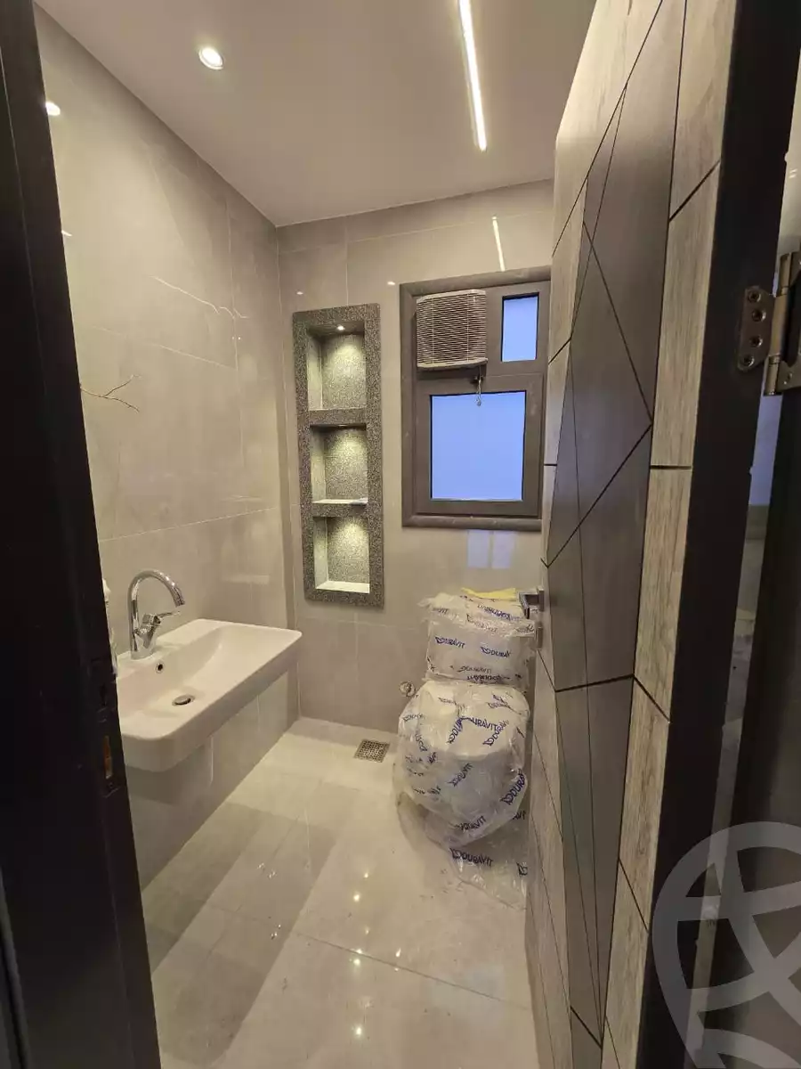 https://aqarmap.com.eg/en/listing/5808376-for-sale-cairo-6th-of-october-hadaeq-october-kmbwnd-fy-hdyq-ktwbr-sun-capital
