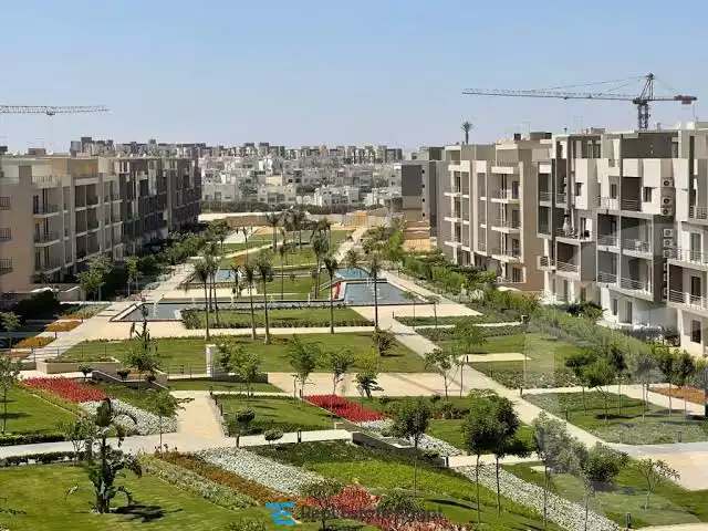 https://aqarmap.com.eg/ar/listing/5809461-for-sale-cairo-new-cairo-compounds-fifth-square