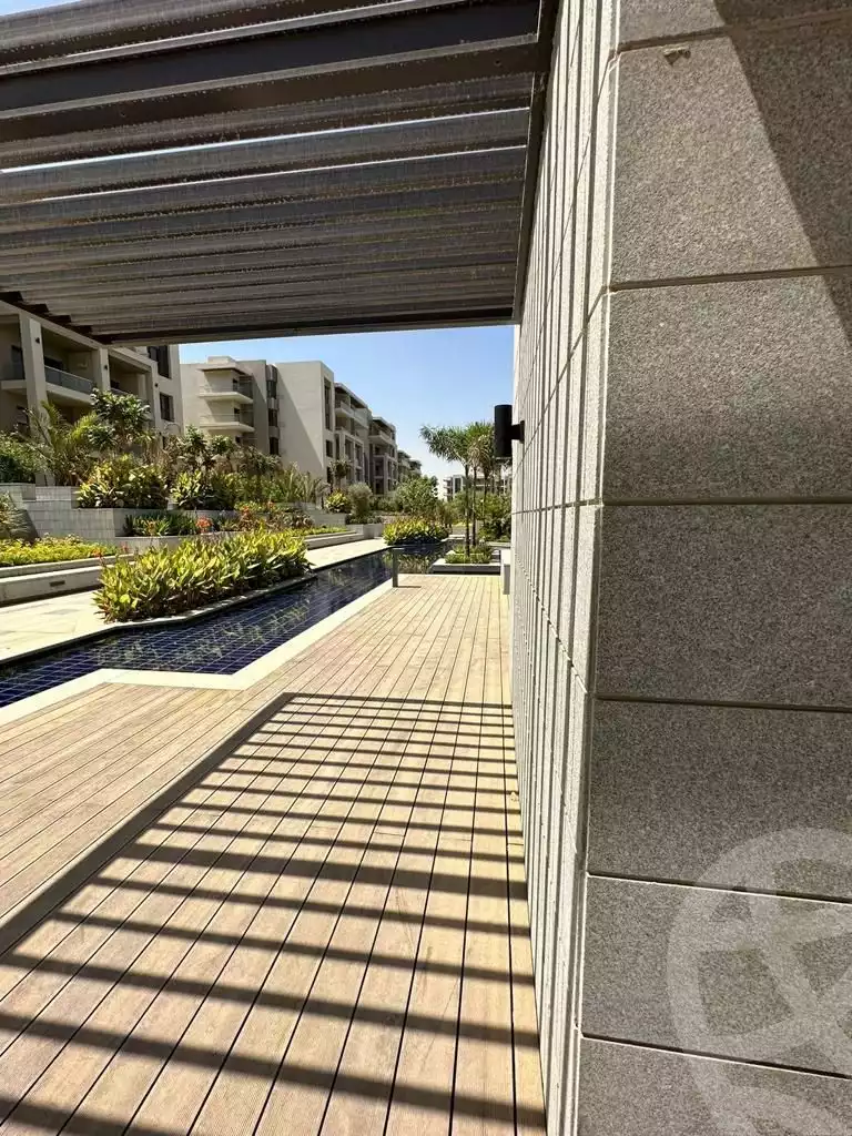https://aqarmap.com.eg/en/listing/5811284-for-sale-cairo-new-cairo-compounds-the-address-east