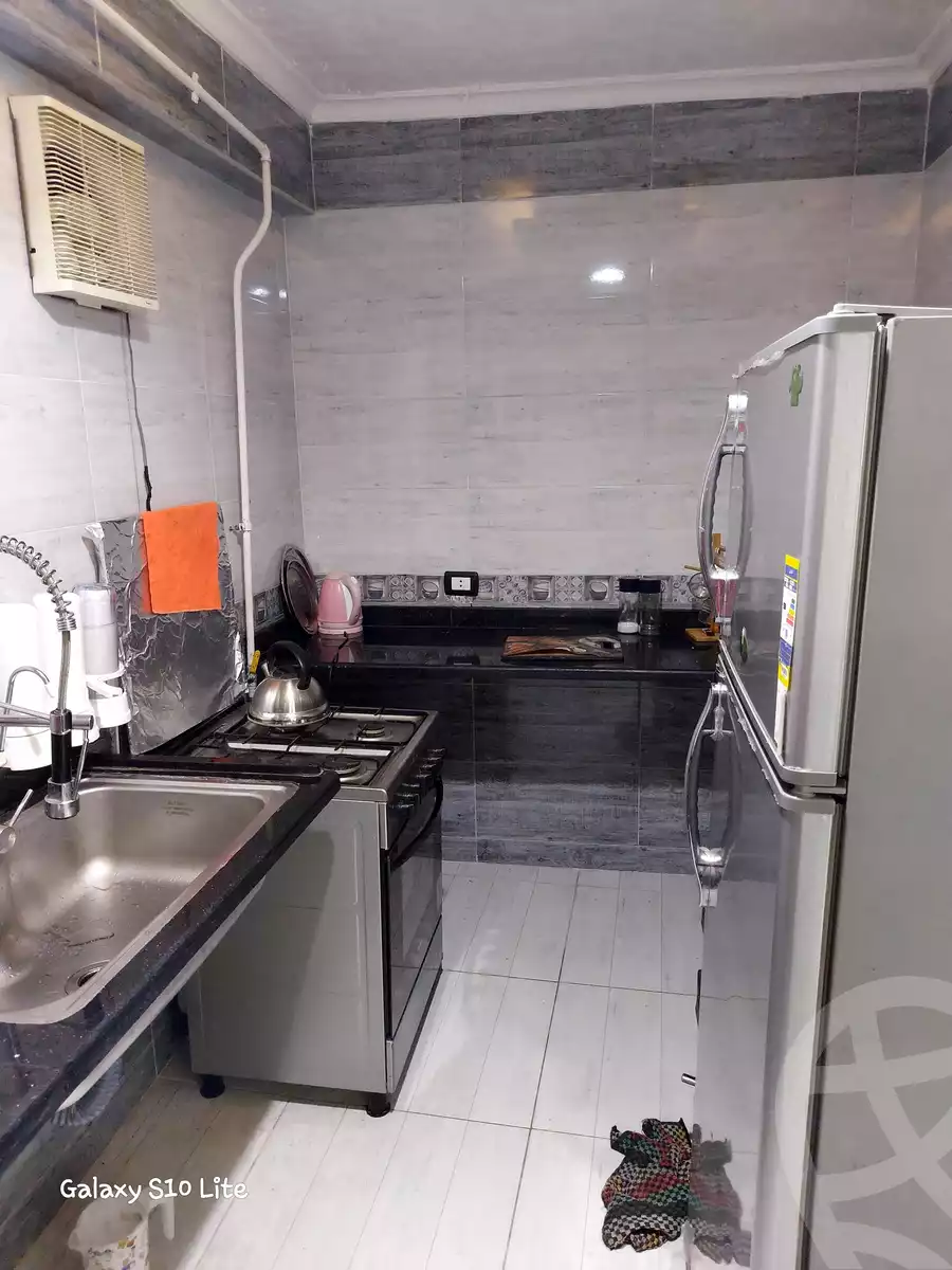 https://aqarmap.com.eg/ar/listing/5811404-for-sale-alexandria-el-asafra-shr-ljysh