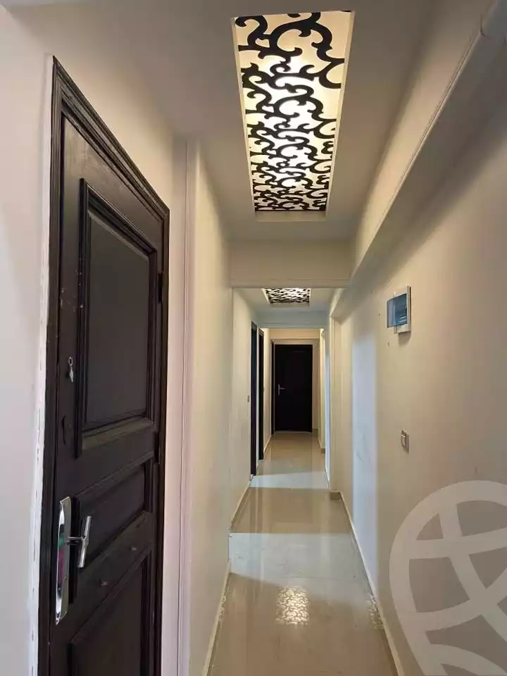https://aqarmap.com.eg/ar/listing/5812110-for-sale-alexandria-zezenia
