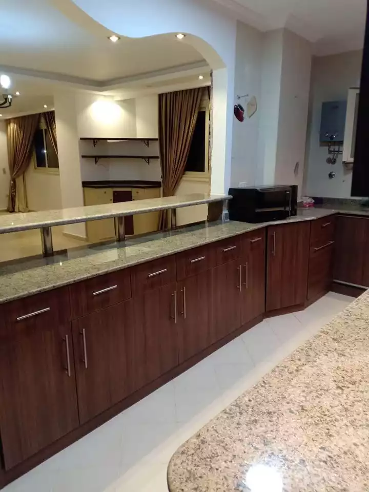 https://aqarmap.com.eg/en/listing/5812459-for-sale-cairo-hadayek-el-ahram-mntq-h