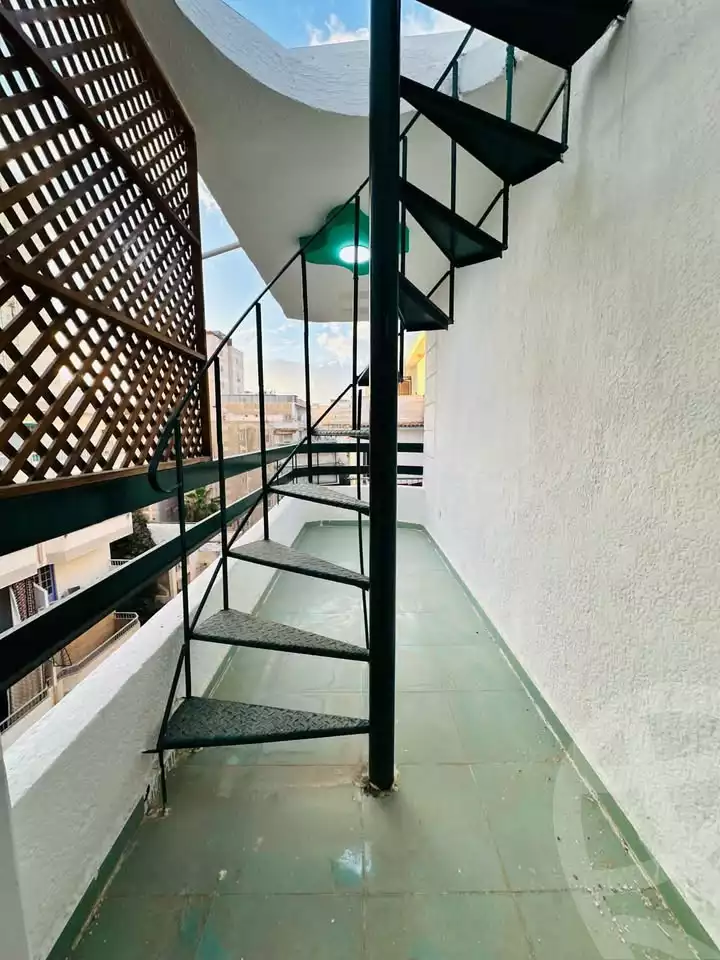 https://aqarmap.com.eg/en/listing/5812768-for-sale-alexandria-l-jmy-shataa-el-nakheel