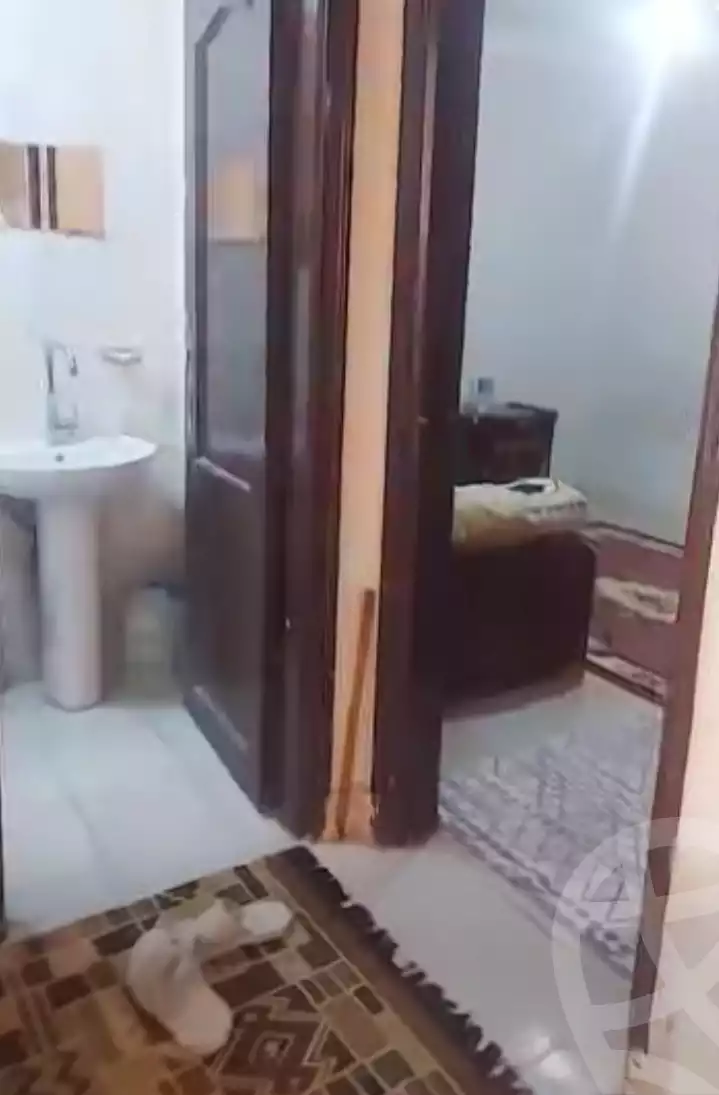 https://aqarmap.com.eg/en/listing/5812860-for-rent-cairo-nozha-2-el-khamseen-st