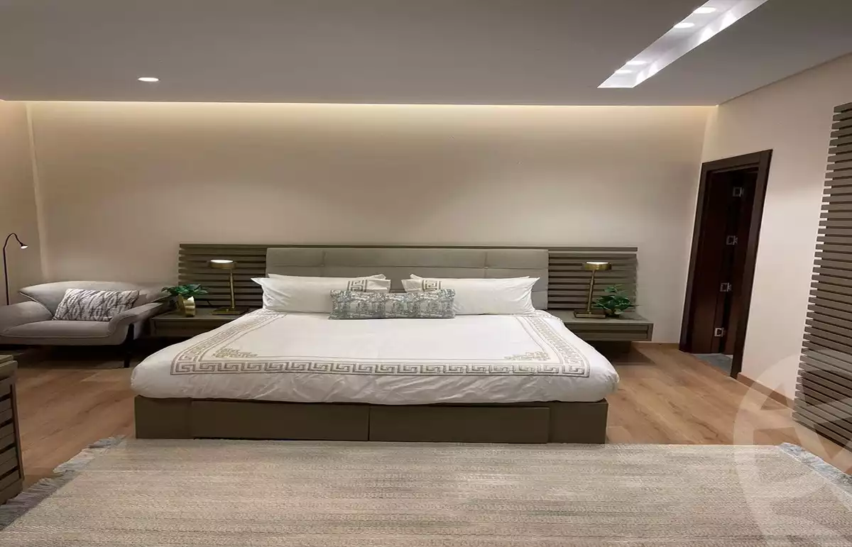 https://aqarmap.com.eg/en/listing/5814961-for-sale-cairo-new-cairo-lmstqbl-syty-compounds-kmbwnd-mwnty-nbwlywny-rybwrtj-l-qry
