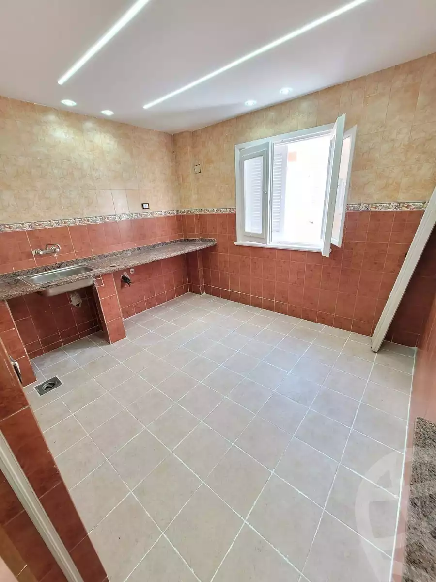 https://aqarmap.com.eg/en/listing/5816400-for-sale-alexandria-l-jmy-shataa-el-nakheel