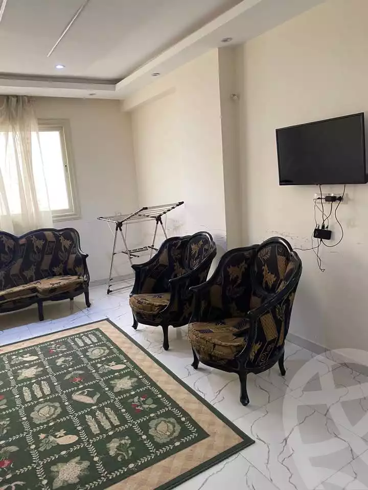 https://aqarmap.com.eg/en/listing/5816631-for-rent-cairo-faisal-kafr-tohormos-queen-nazli-st