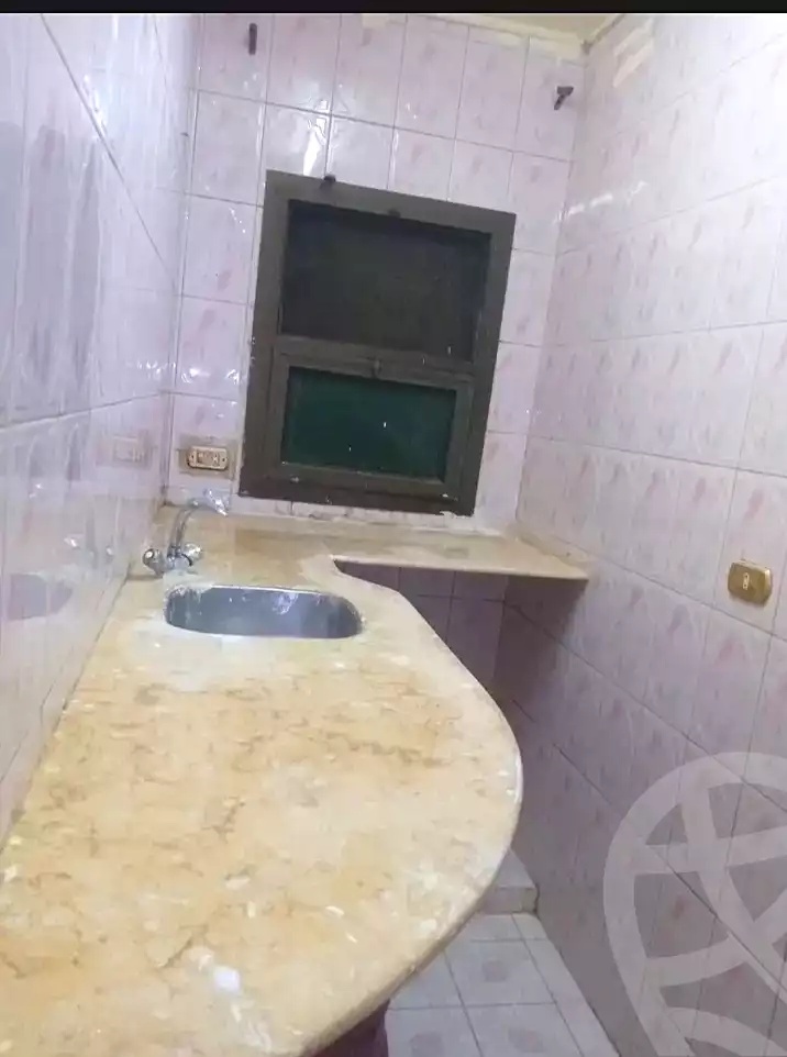 https://aqarmap.com.eg/ar/listing/5816730-for-rent-qalyubia-shubra-el-khaima
