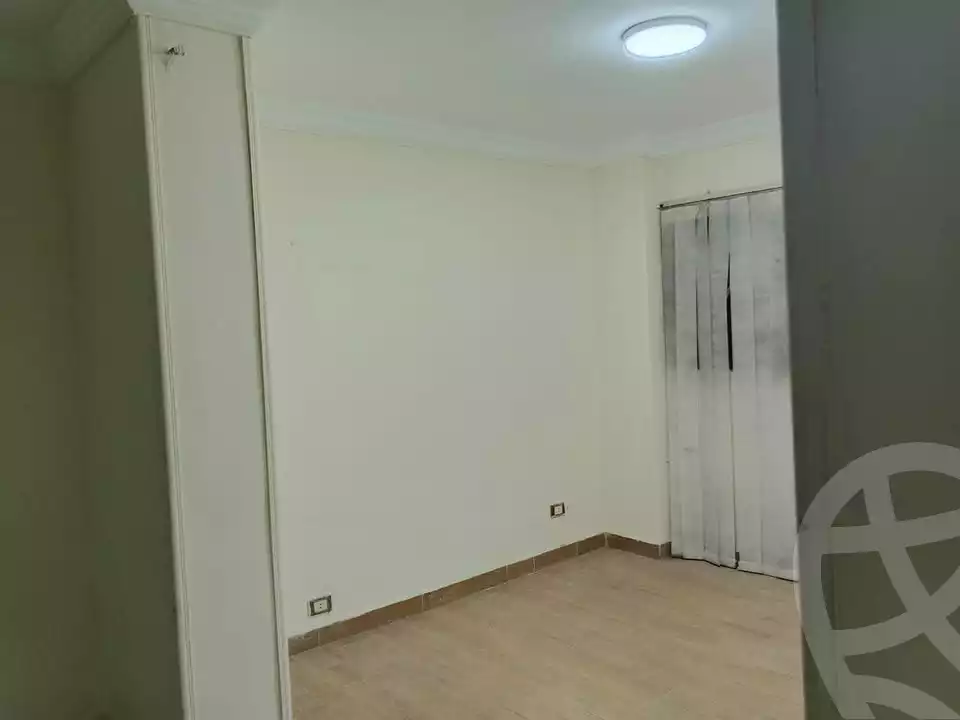 https://aqarmap.com.eg/ar/listing/5818205-for-rent-alexandria-sidi-gaber