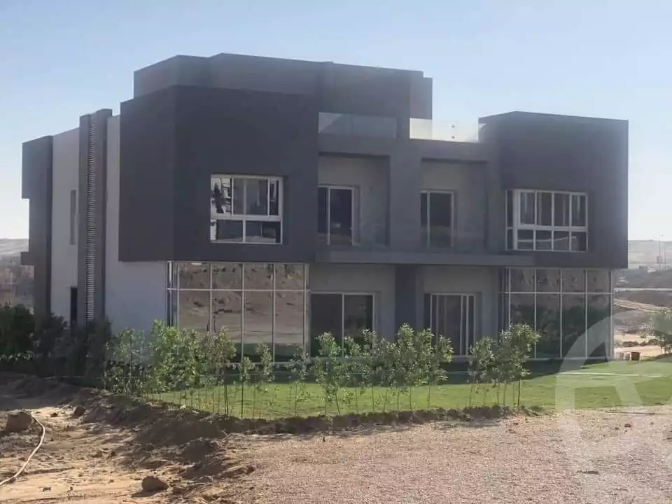 https://aqarmap.com.eg/ar/listing/5819609-for-sale-cairo-el-sheikh-zayed-city-compounds-etapa