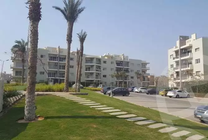 https://aqarmap.com.eg/en/listing/5819784-for-sale-cairo-el-sheikh-zayed-city-compounds-dh-drys