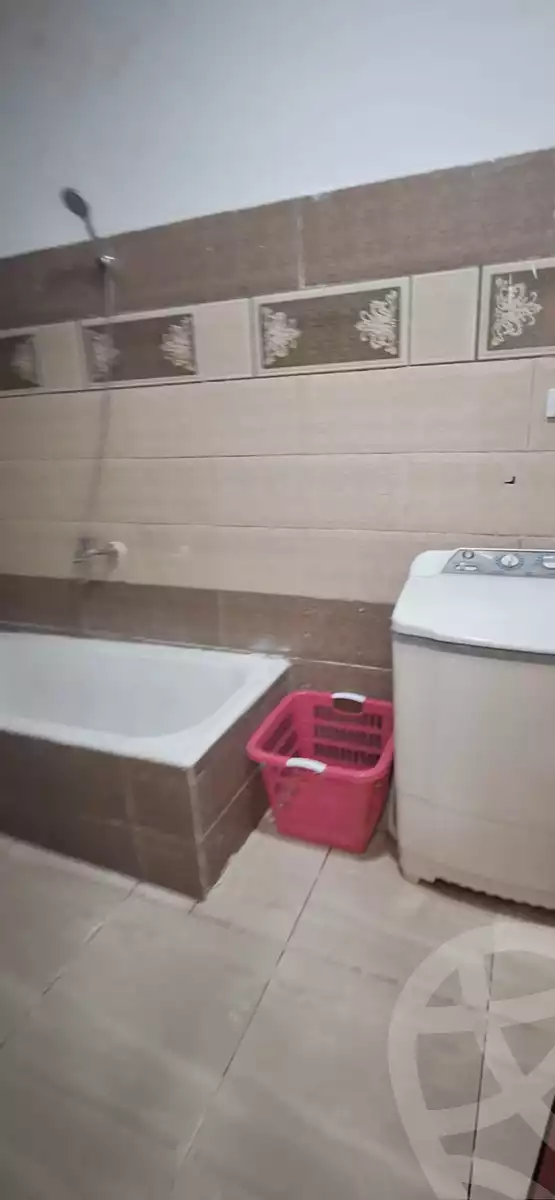 https://aqarmap.com.eg/ar/listing/5821543-for-rent-cairo-manial-manial-st