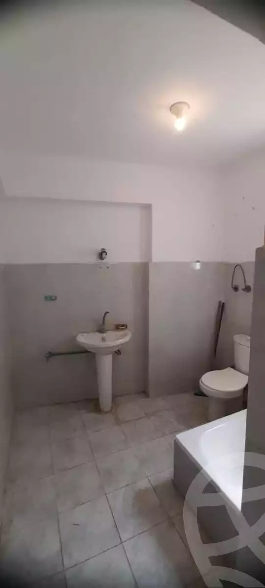 https://aqarmap.com.eg/ar/listing/5824902-for-sale-alexandria-l-jmy-lbytsh-zayed-st