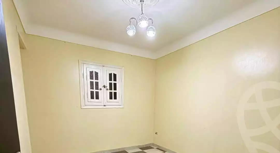 https://aqarmap.com.eg/ar/listing/5824975-for-sale-alexandria-l-jmy-lbytsh-qased-kareem-st