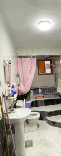 https://aqarmap.com.eg/ar/listing/5827567-for-sale-alexandria-l-jmy-lbytsh-al-aeda-al-kadema-st