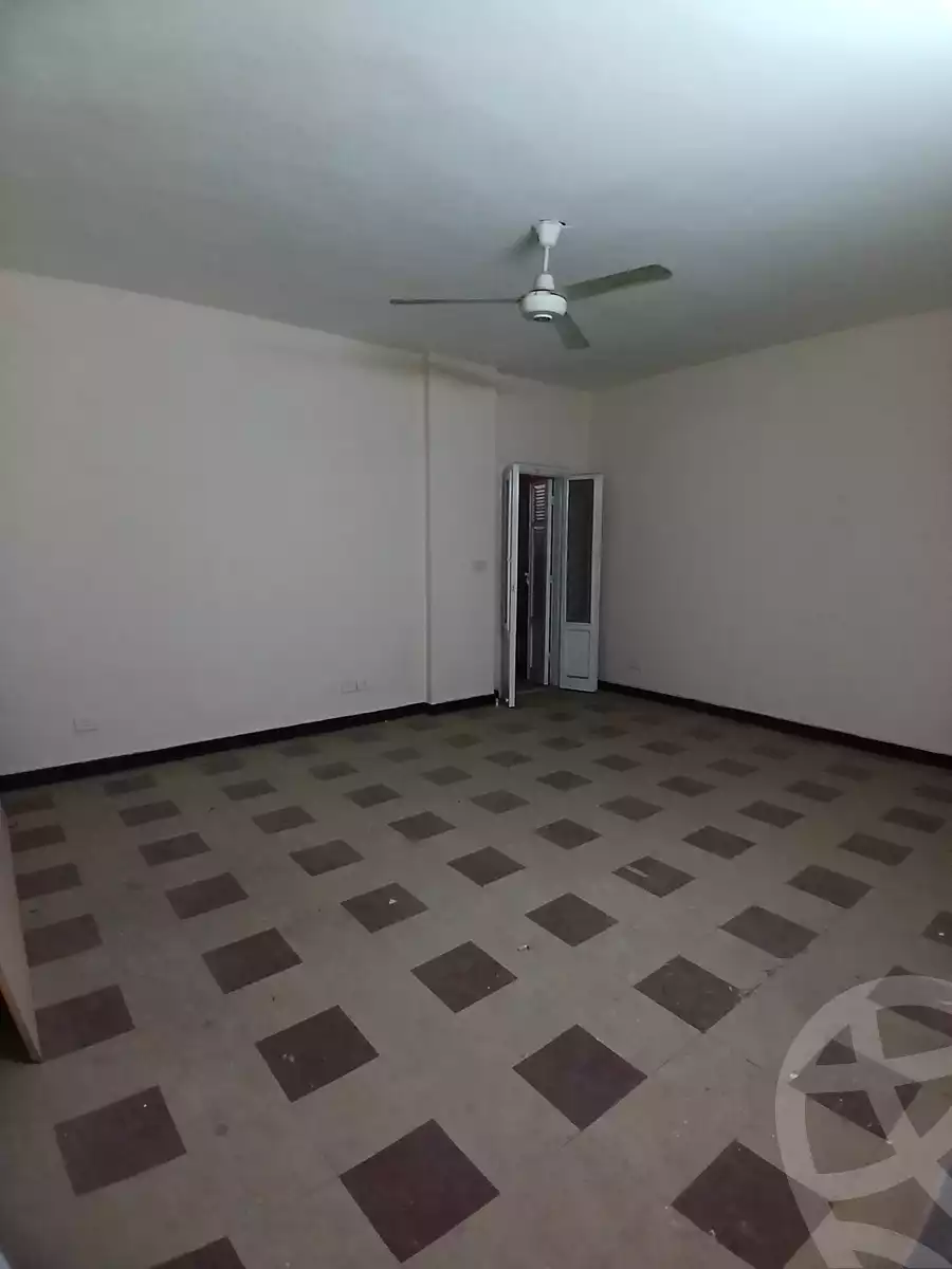 https://aqarmap.com.eg/ar/listing/5827942-for-rent-cairo-helwan-hadayek-helwan-el-shareef