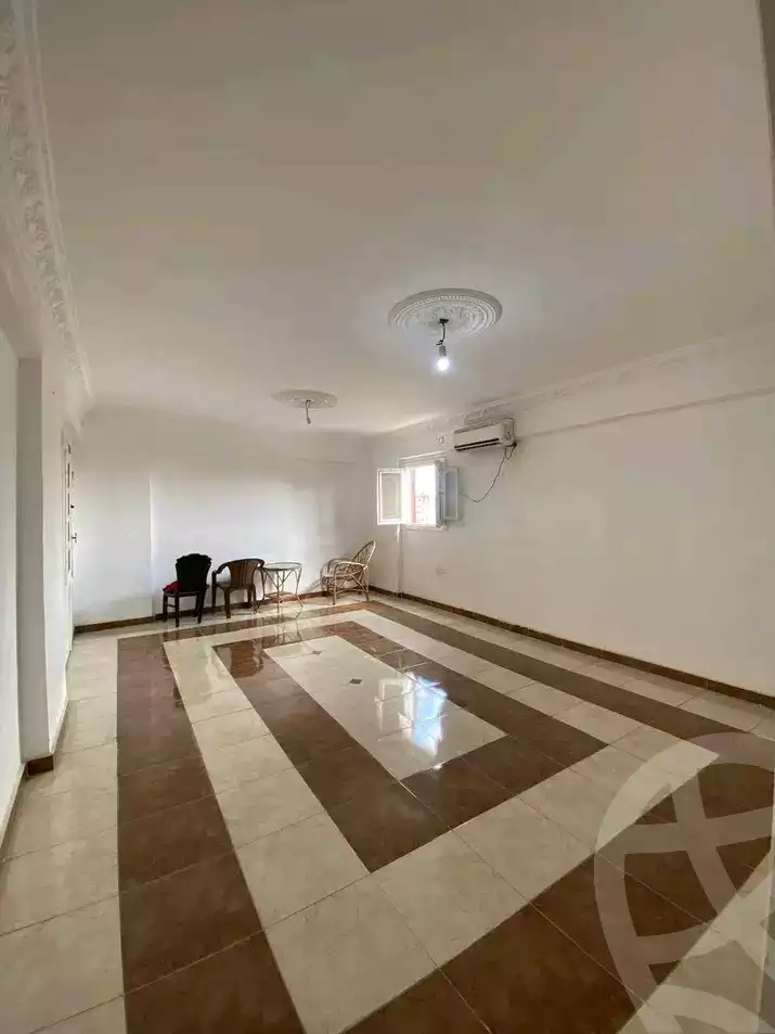 https://aqarmap.com.eg/ar/listing/5828154-for-sale-alexandria-l-jmy-lbytsh-el-zohour-st