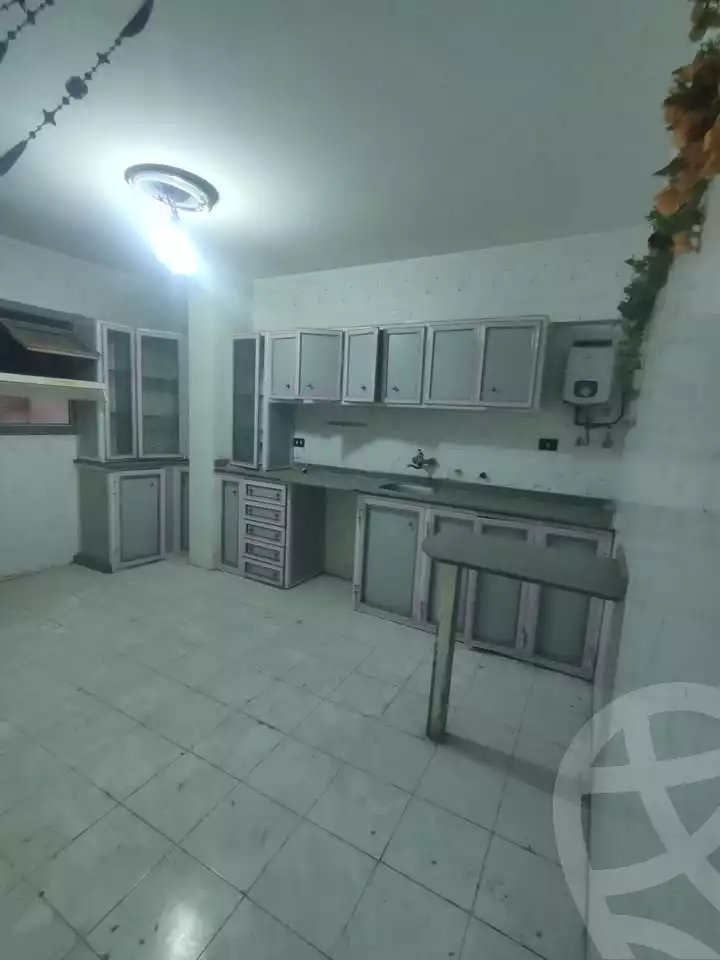 https://aqarmap.com.eg/en/listing/5828290-for-sale-alexandria-fleming
