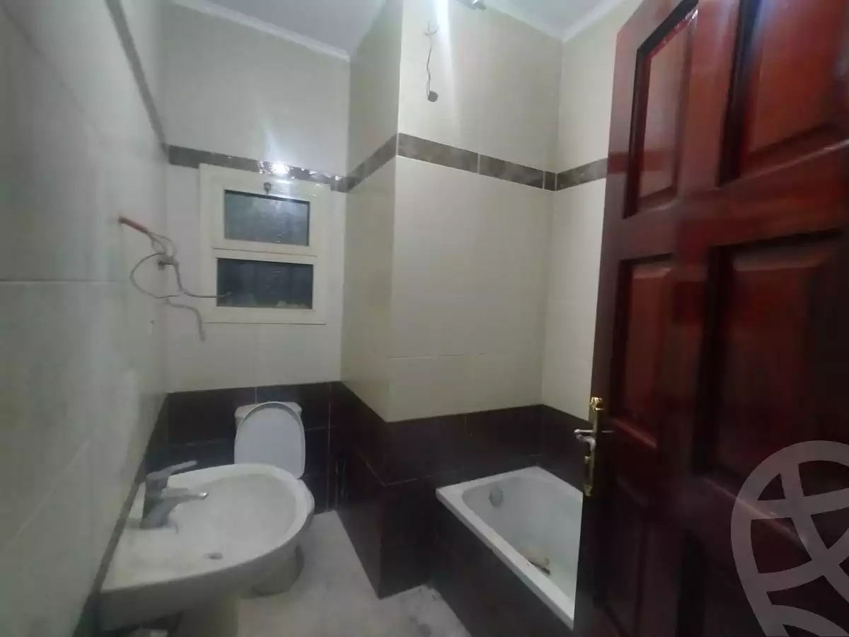 https://aqarmap.com.eg/en/listing/5828604-for-rent-cairo-mokattam-lhdb-l-ly