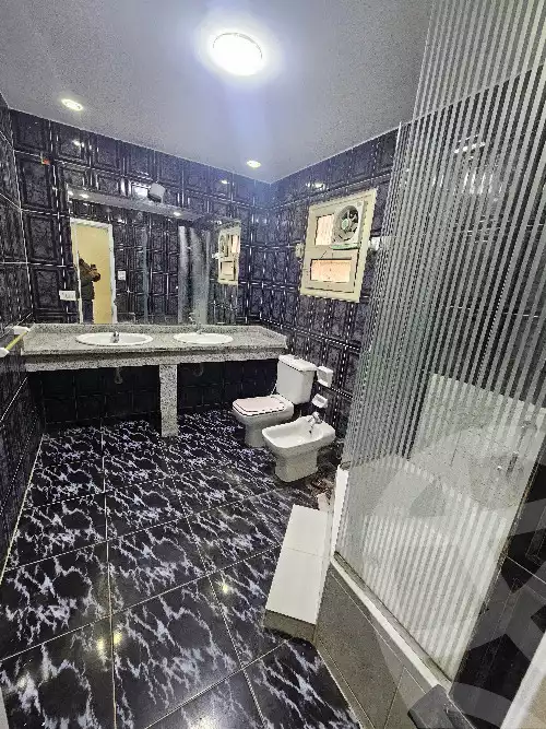 https://aqarmap.com.eg/en/listing/5674924-for-sale-cairo-el-mohandesen-shareaa-shehab