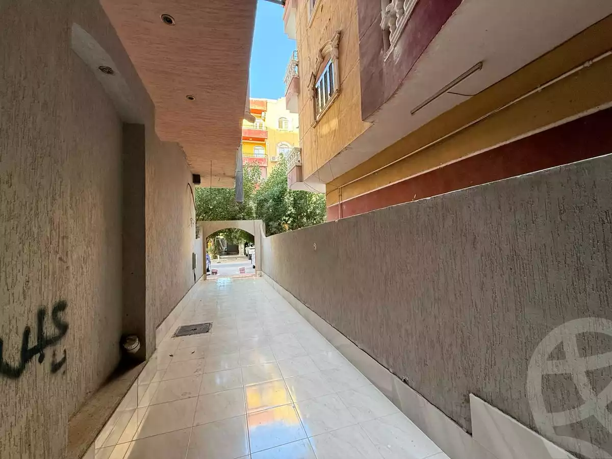 https://aqarmap.com.eg/en/listing/5830516-for-sale-red-sea-hy-lkwthr