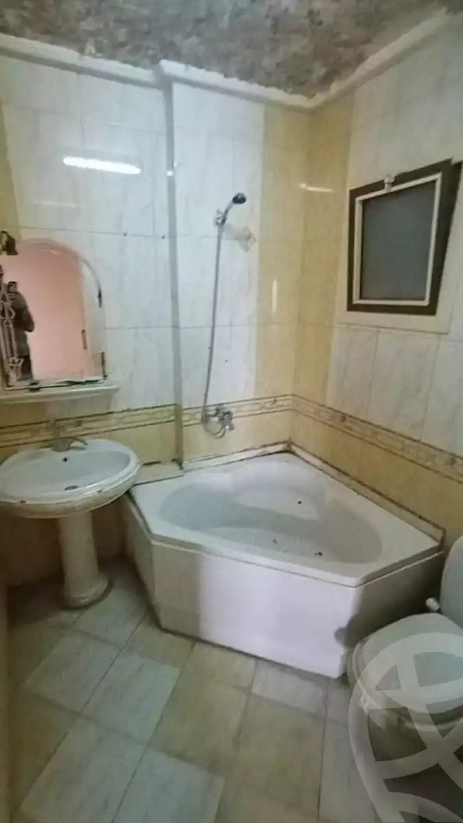 https://aqarmap.com.eg/en/listing/5833590-for-sale-alexandria-myn-ldkhyl