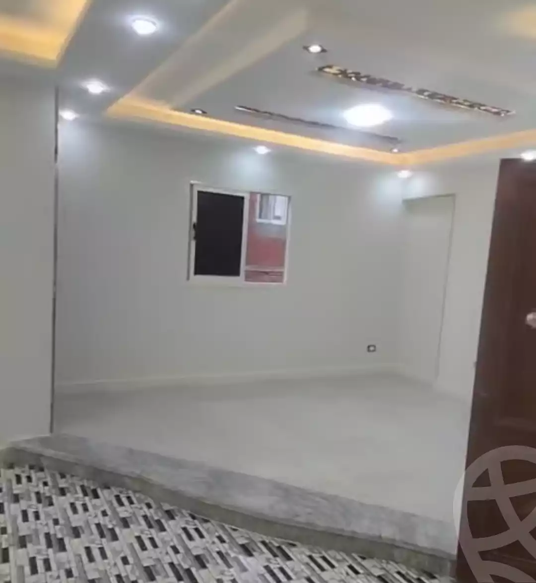https://aqarmap.com.eg/ar/listing/5834123-for-sale-alexandria-l-jmy-el-hanouvel-kasr-al-quiri-st-1