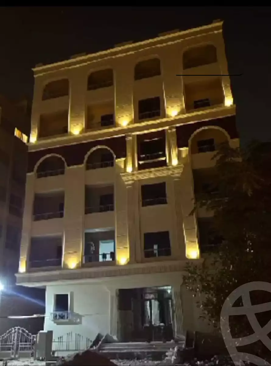 https://aqarmap.com.eg/en/listing/5834949-for-sale-cairo-mokattam-el-hadabah-el-wosta-7th-zone