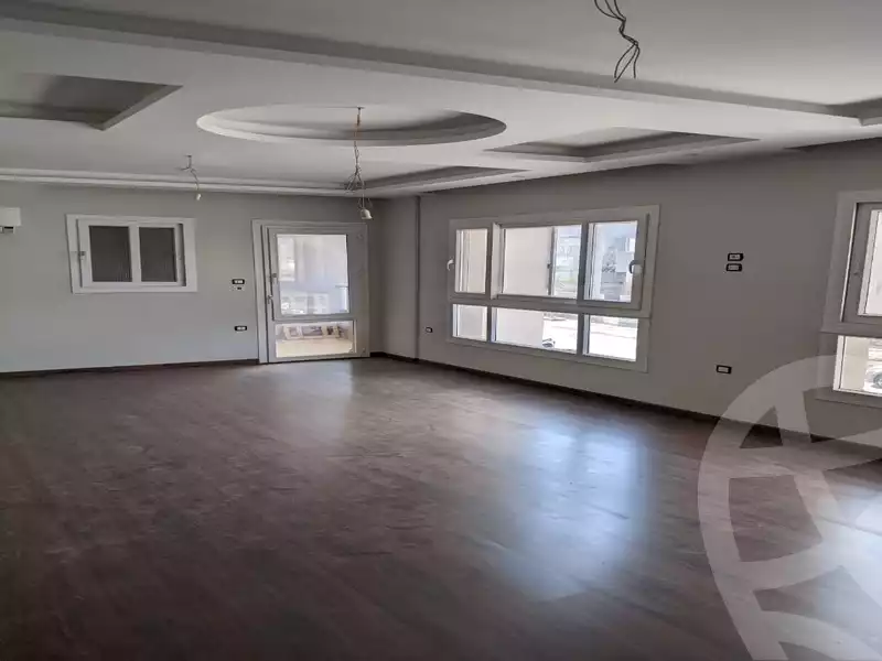 https://aqarmap.com.eg/en/listing/5835795-for-sale-cairo-el-sheikh-zayed-city-compounds-zayed-regency