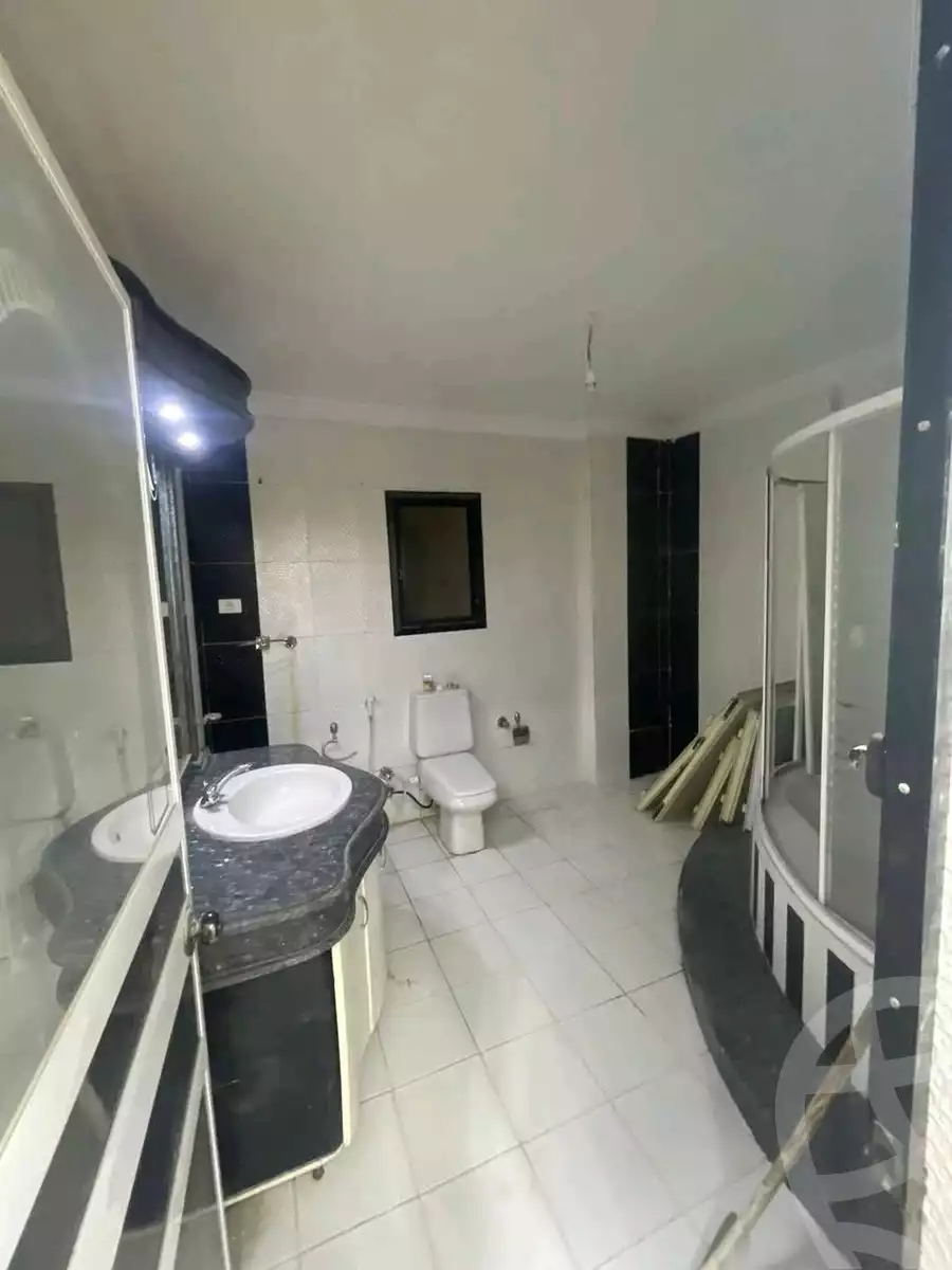 https://aqarmap.com.eg/ar/listing/5836908-for-sale-alexandria-l-jmy-lbytsh-mohamed-el-fardi-st