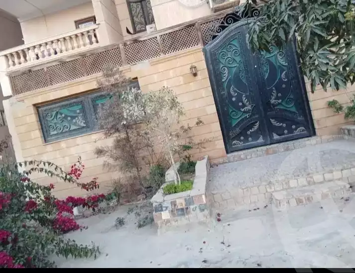 https://aqarmap.com.eg/en/listing/5837764-for-sale-cairo-hadayek-el-ahram