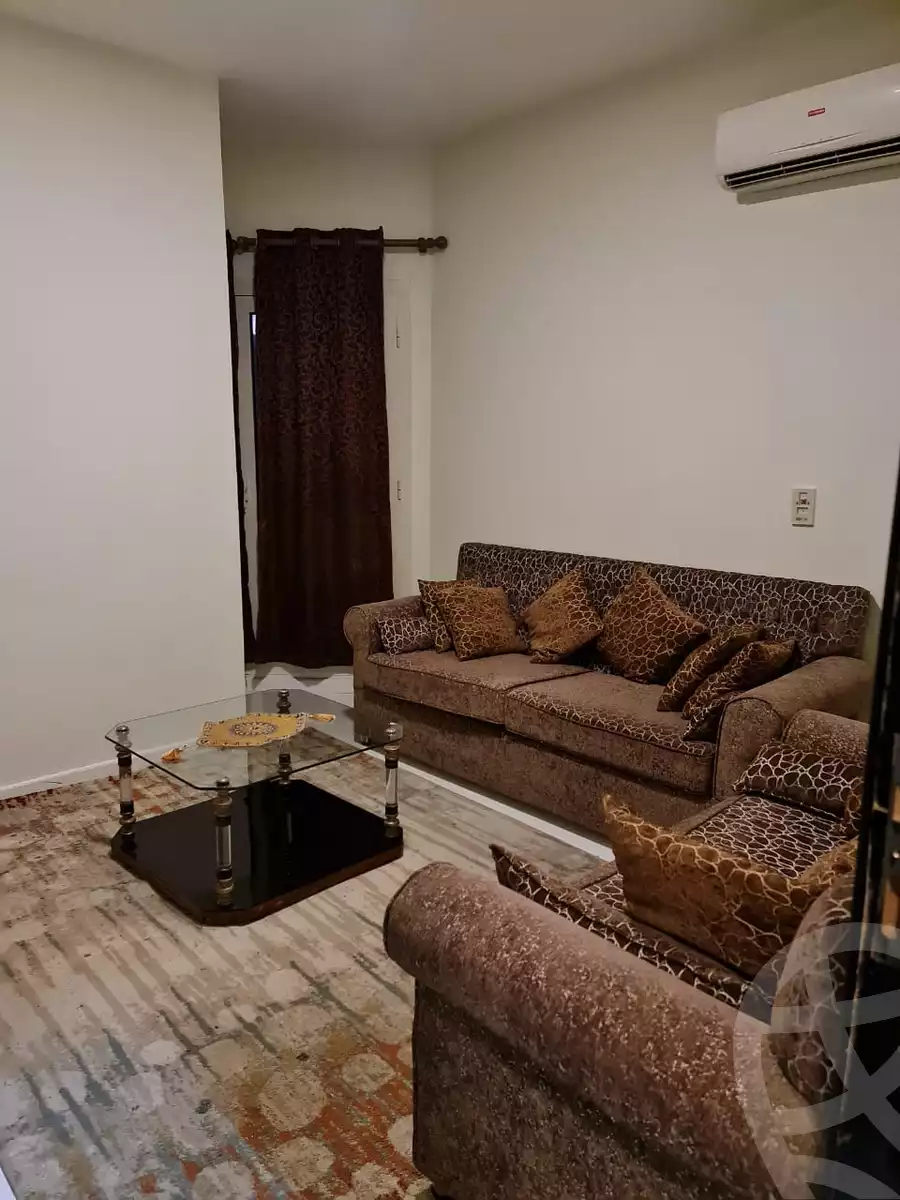 https://aqarmap.com.eg/en/listing/5838263-for-rent-cairo-el-sheikh-zayed-city-compounds-dh-drys